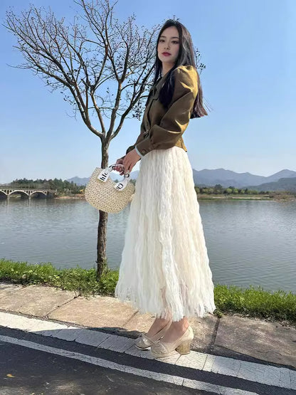 Summer Elegant Wavy Pleated Slimming Look Skirt for Women High Waist Slimming Look Mid-Length A-Line Large Hem Mesh Skirt White