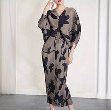 Retro Pleated Fashion Floral Suit Autumn and Winter New Miyake Elastic Top Waist Design Skirt Two-Piece Set
